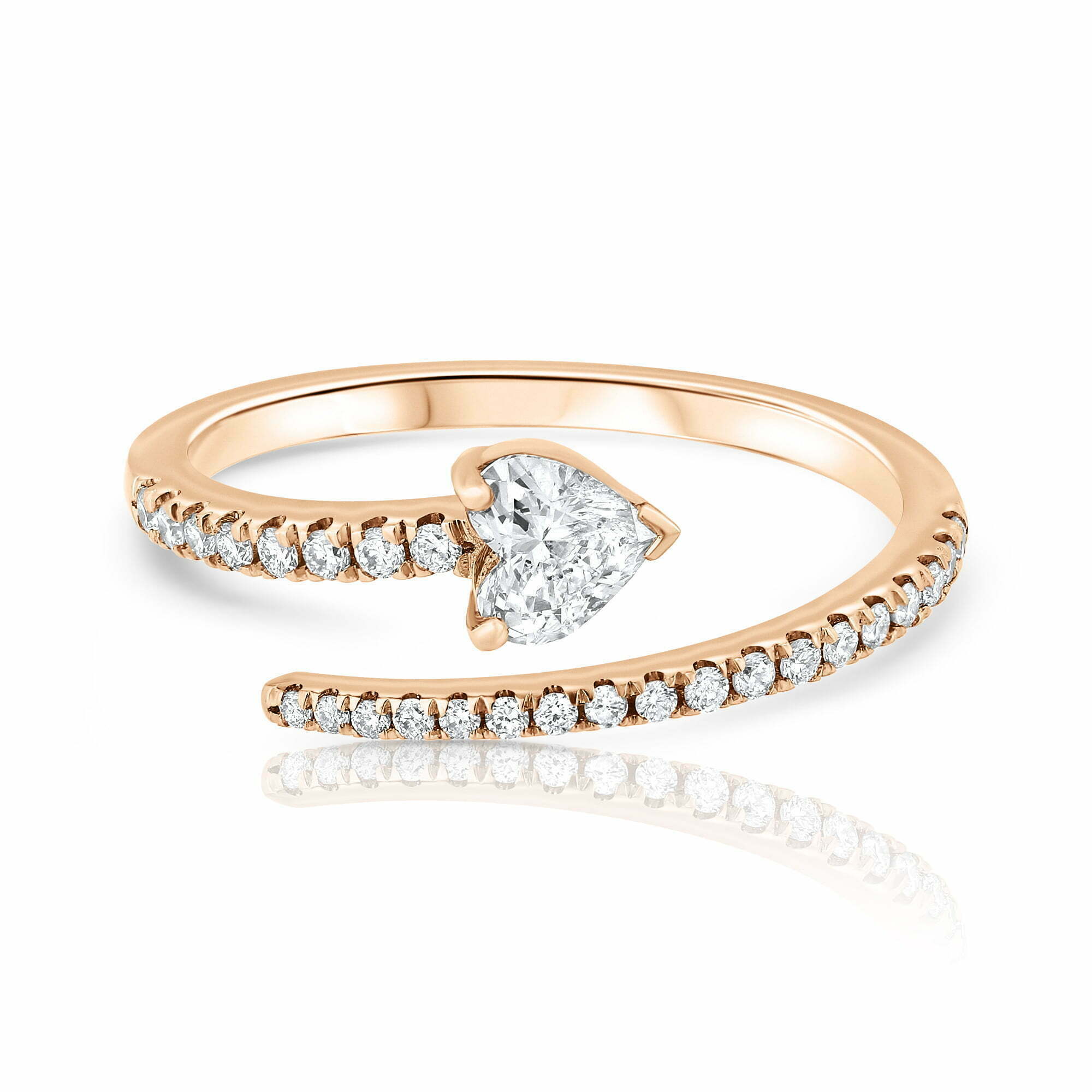 טבעת טוויסט יהלום לב – Sivan סיון
